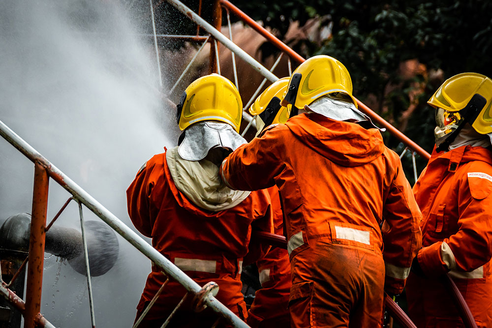 Pyroness - formación en emergencias